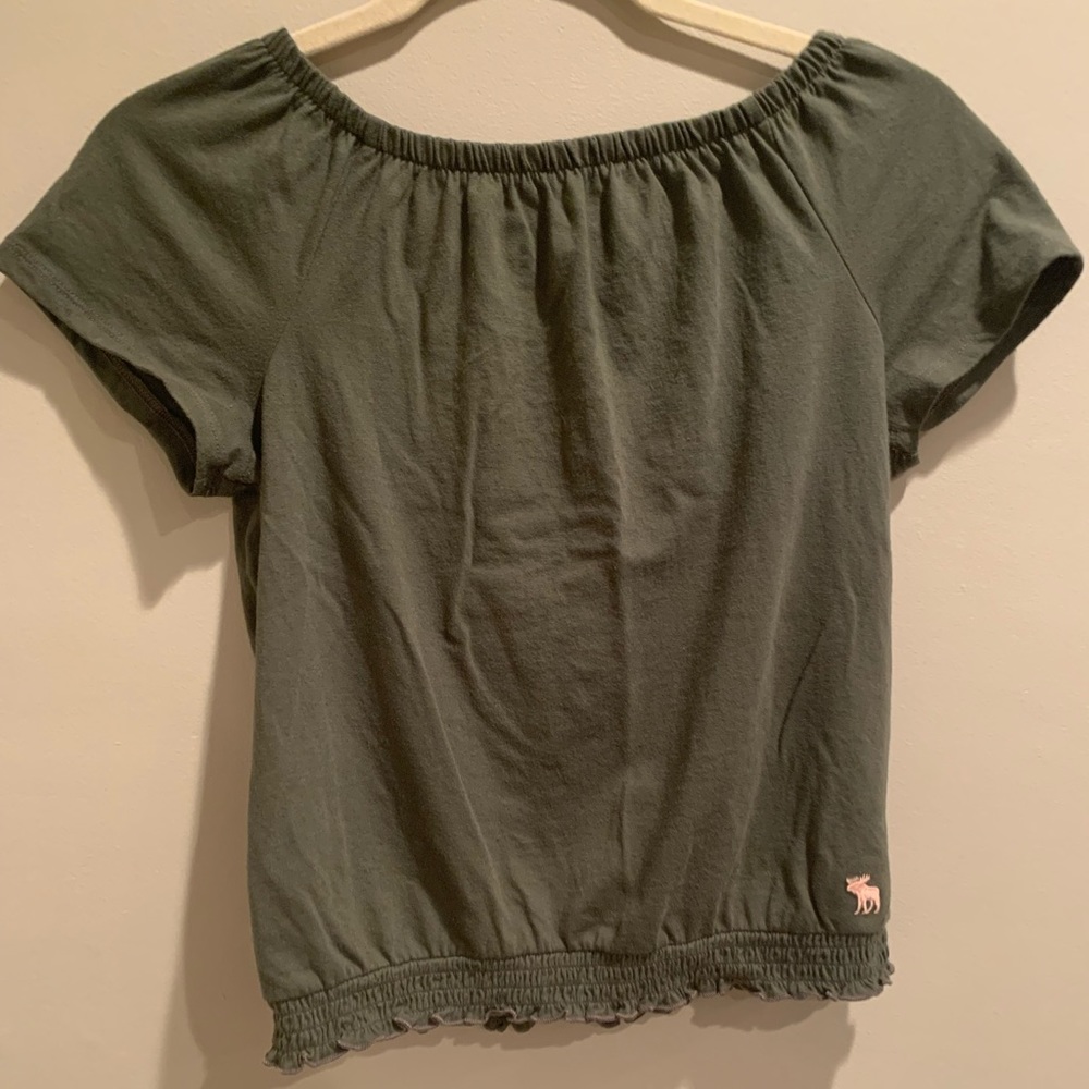 Army green Abercrombie top